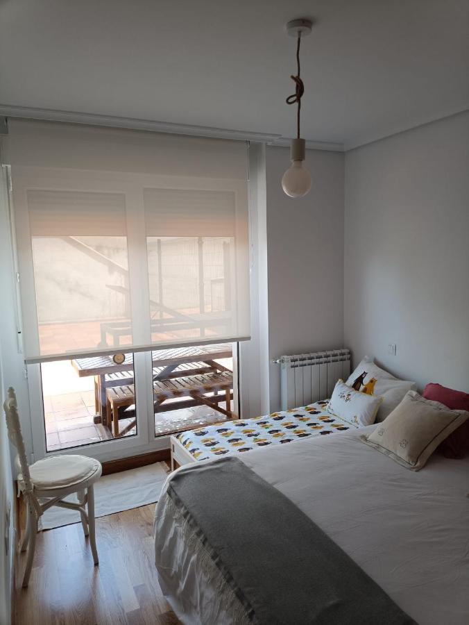 Apartamento Con Terraza Comillas Luaran gambar