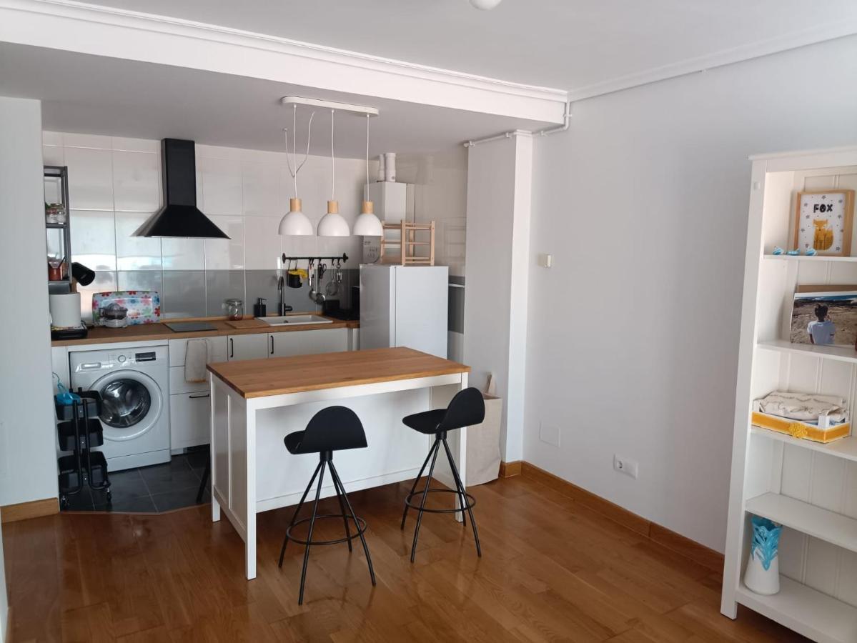 Apartamento Con Terraza Comillas Luaran gambar